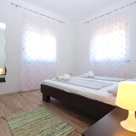 Fuer 6 Personen Ca 60 Qm In Fazana, Istrien Istrische Riviera Fazana