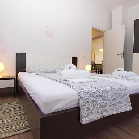 Apartment Fuer 6 Personen Ca 60 Qm In Fazana, Istrien Istrische Riviera Fazana