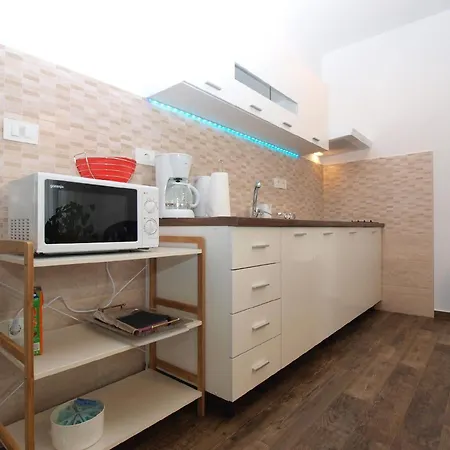 Fuer 6 Personen Ca 60 Qm In Fazana, Istrien Istrische Riviera *